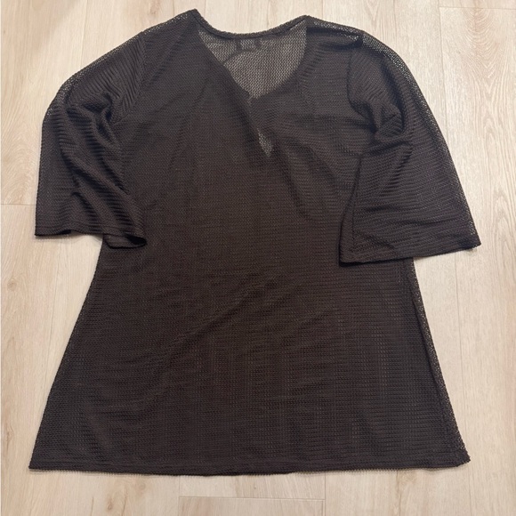 Jordan Taylor Women's brown Mesh Top - Picture 3 of 5